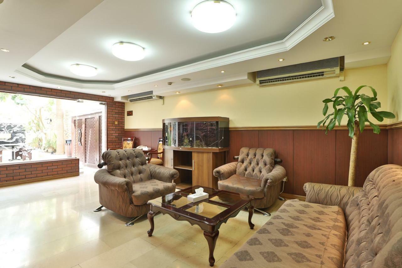 Dallas Hotel Dubai Esterno foto
